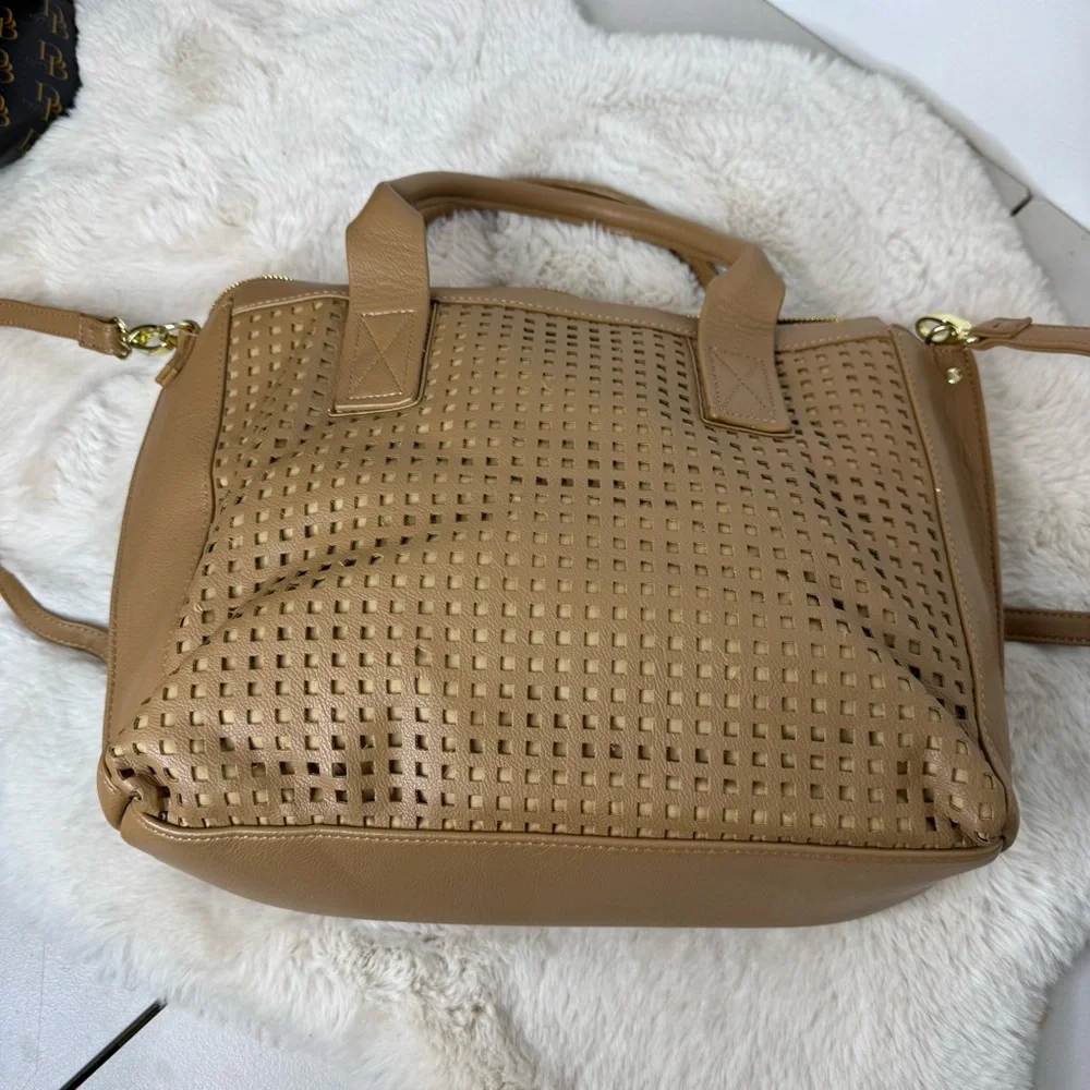NWT‎ Olivia + Joy Caramel Satchel